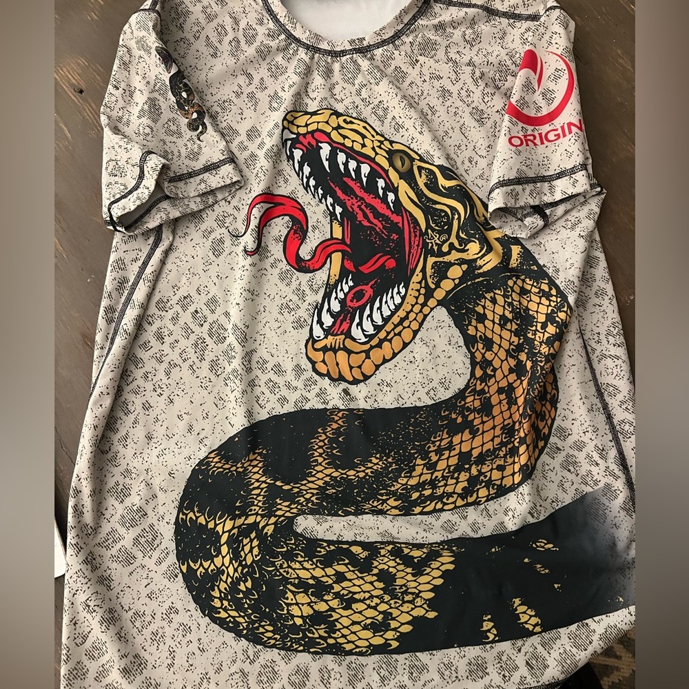 Origin BJJ XXL rash guard